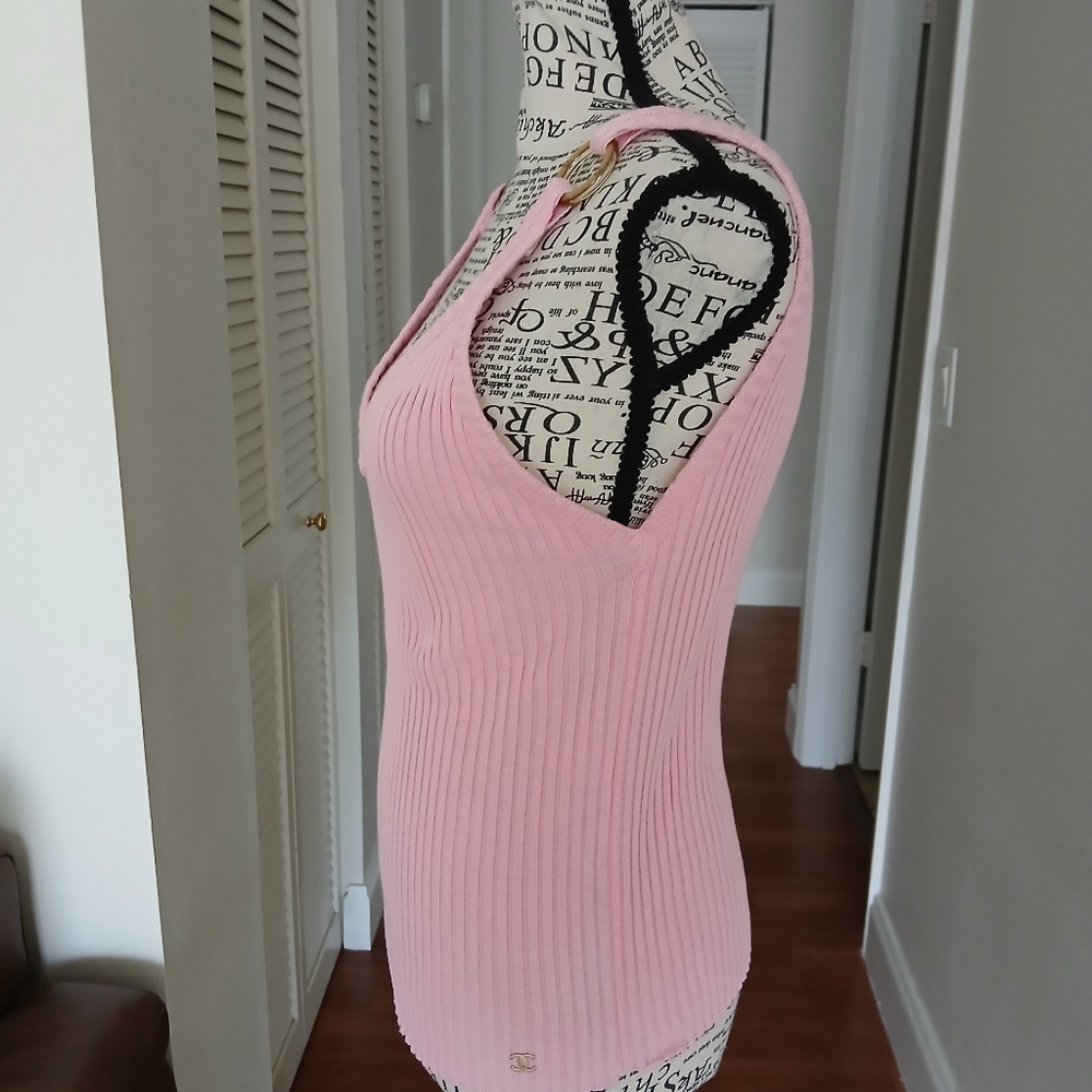 Chanel‎ Pink Rib-Knit Tank Top - Picture 4 of 13